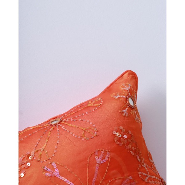 Διακοσμητική μαξιλαροθήκη Jaipur με κεντημένες πούλιες Πορτοκαλί